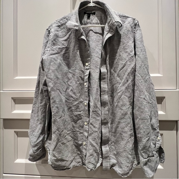 Banana Republic Men’s Casual Button Down Shirt, Large - Picture 1 of 4